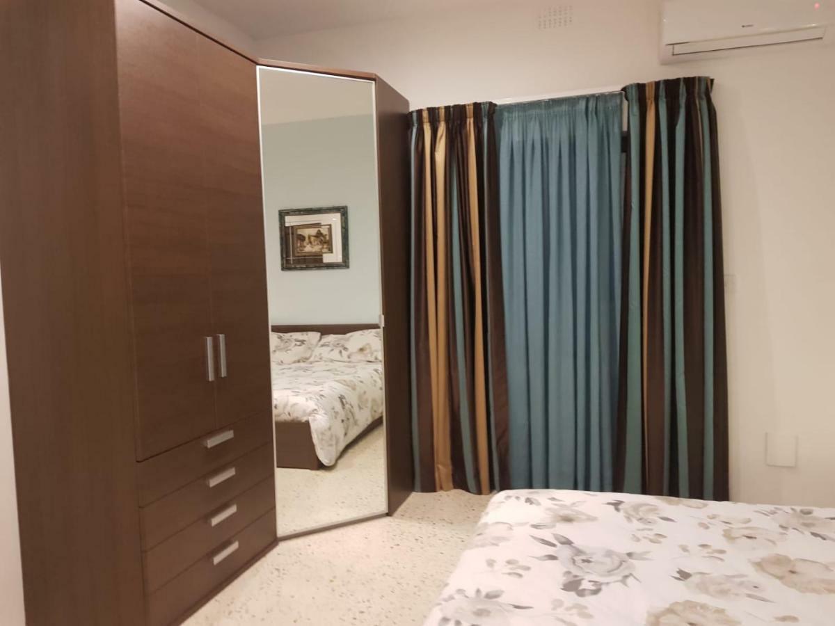 Merhba Apt 3 Marsalforn Buitenkant foto